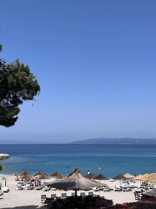 Luxury And Modern With Sea View And Garage Apartmán