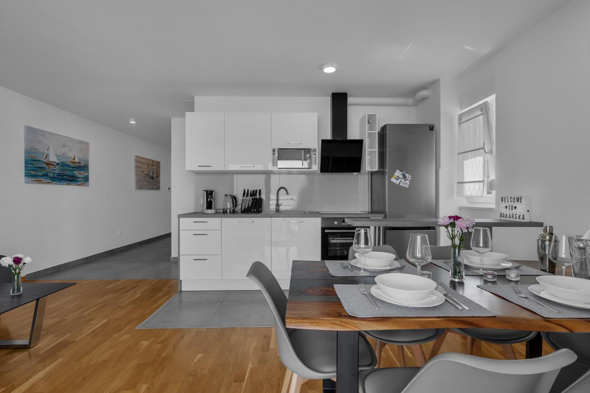Luxury And Modern With Sea View And Garage